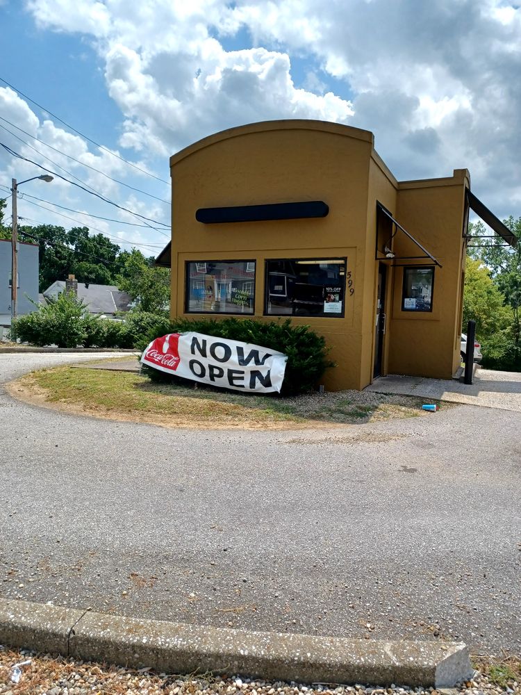 Chicken Koup: 599 E Main St, Frankfort, KY 40601